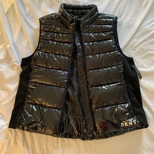DKNY Puffer Best, XL, NWT
